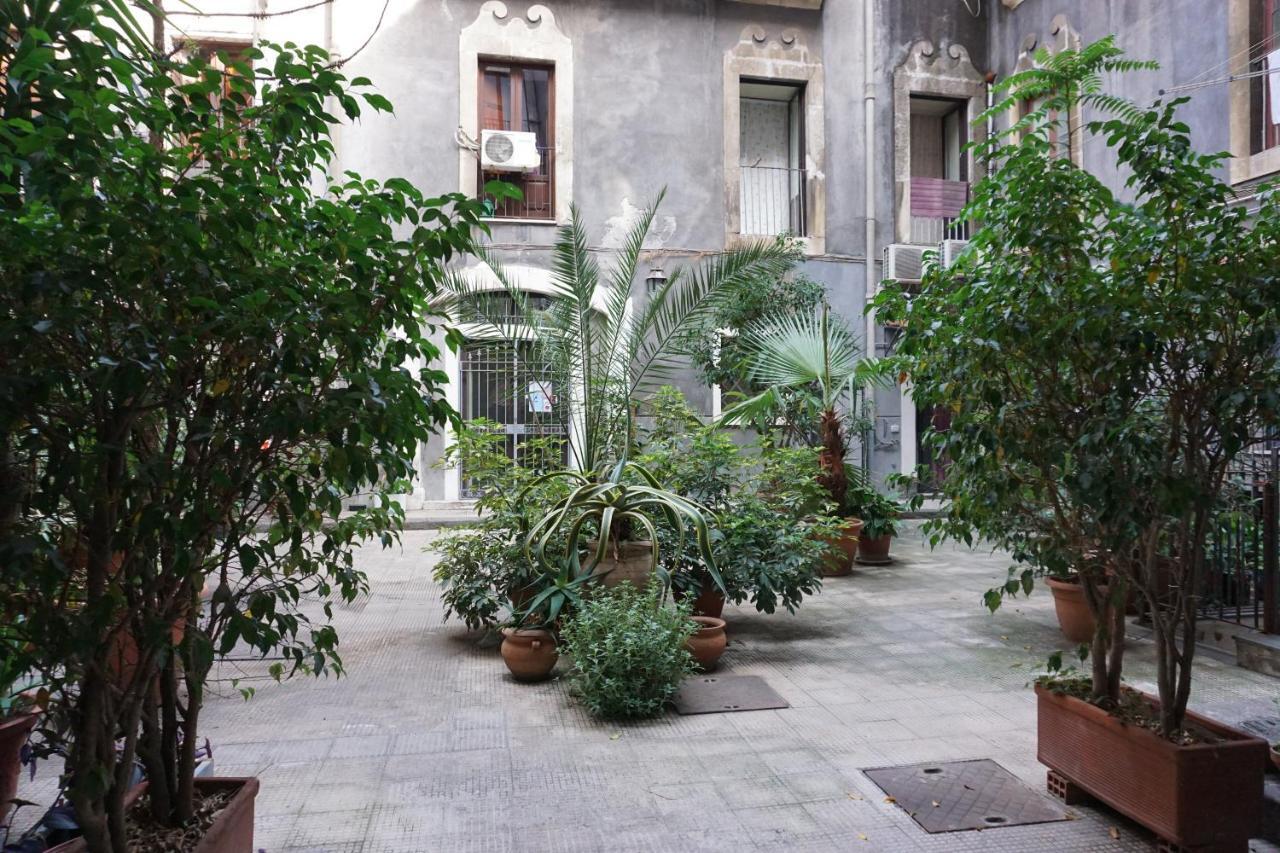 Elegante Appartamento Centro Storico Catania Ngoại thất bức ảnh